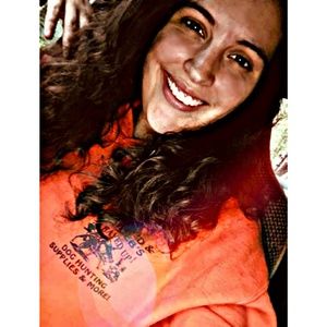 Meet your Posher, Kayla